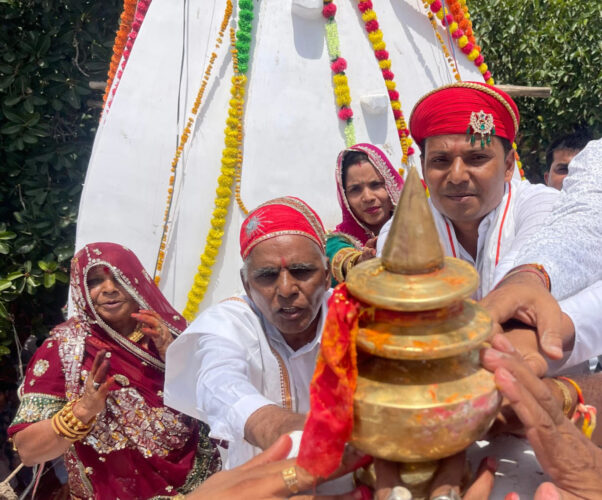 विजयेश्वर महादेव मंदिर की प्राण प्रतिष्ठा व स्वर्ण कलशारोहण