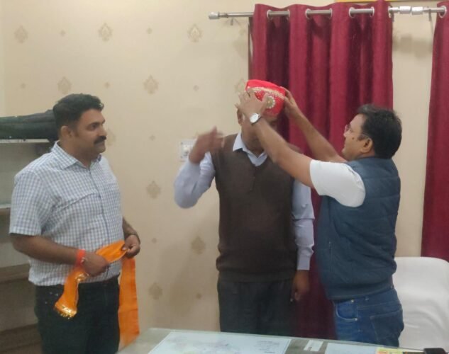 सुबह 4.30 बजे उठकर 17 दिनों कर दी पूरी एसआईआर....